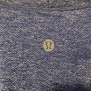 LULULEMON SLEEVELESS TOP. Blue and fits xtra large. Really great material